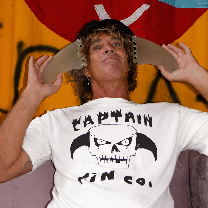 Twin Fin Skull Short Sleeve Tee - Vwh - Captain Fin Co.