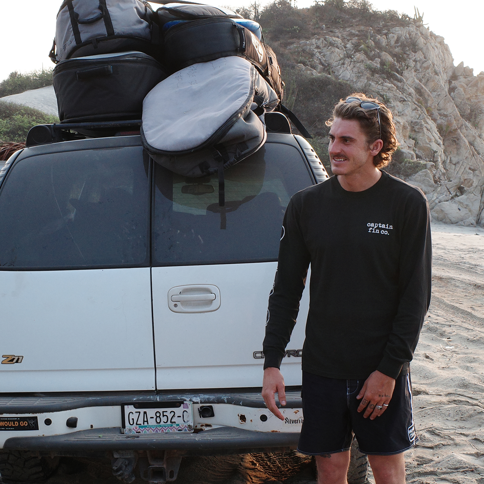 Anchor Long Sleeve Tee - Black - Captain Fin Co.